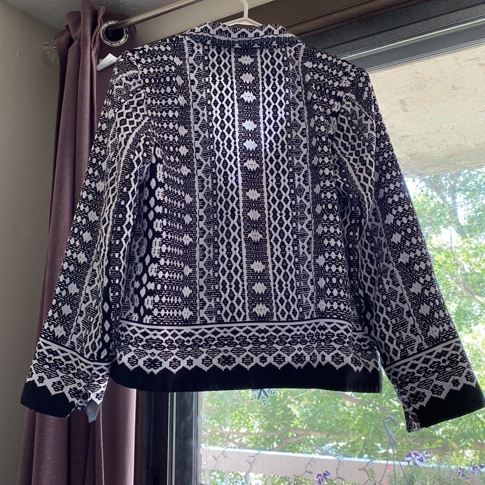 Tanjay  Jacket (12) - Picture 5 of 5